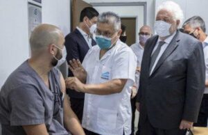Ginés González García anunció que están garantizadas 51 millones de dosis de vacunas