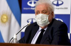Ginés se reúne por la vacuna con diputados opositores, excepto Juntos por el Cambio