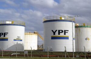 YPF logró cerrar el canje de deuda exitosamente