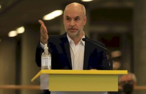 Denunciaron a Larreta y Quirós por privatización del acceso a la vacunación