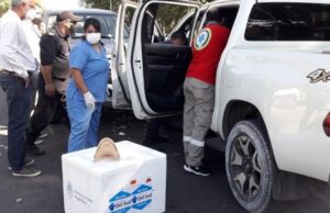 El ministro de Salud de Corrientes llevaba vacunas contra coronavirus sin protocolo
