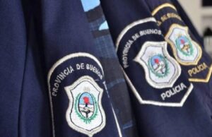 Echaron a 18 policías por realizar una fiesta clandestina