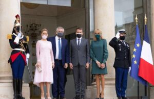 El Presidente se reunió con su par de Francia y ya vuela a Roma
