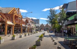 El gobierno lanza asistencia económica para trabajadores del turismo en Bariloche