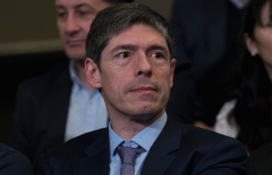 Incómodo momento en el juicio por los Cuadernos: Abal Medina apareció semidesnudo en la audiencia virtual