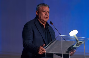 La Justicia llamó a declarar y restringió la salida del país de “Chiqui” Tapia y Pablo Toviggino por presuntas irregularidades fiscales