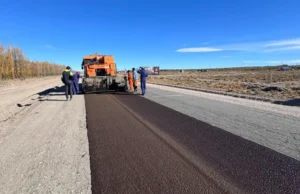 Comenzó la aplicación de microaglomerado en la ruta provincial 13