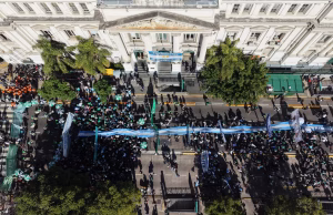 La Corte Suprema ratificó la medida cautelar que exige al Gobierno cumplir con la Ley de Financiamiento Universitario