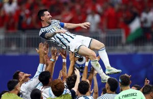 Messi, tras el sufrido pase a cuartos: «Fue un gran desahogo para todos, este equipo jamás se rinde»